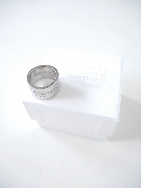 Maison Margiela【メゾンマルジェラ】正規取り扱い店、通販可能 ON 